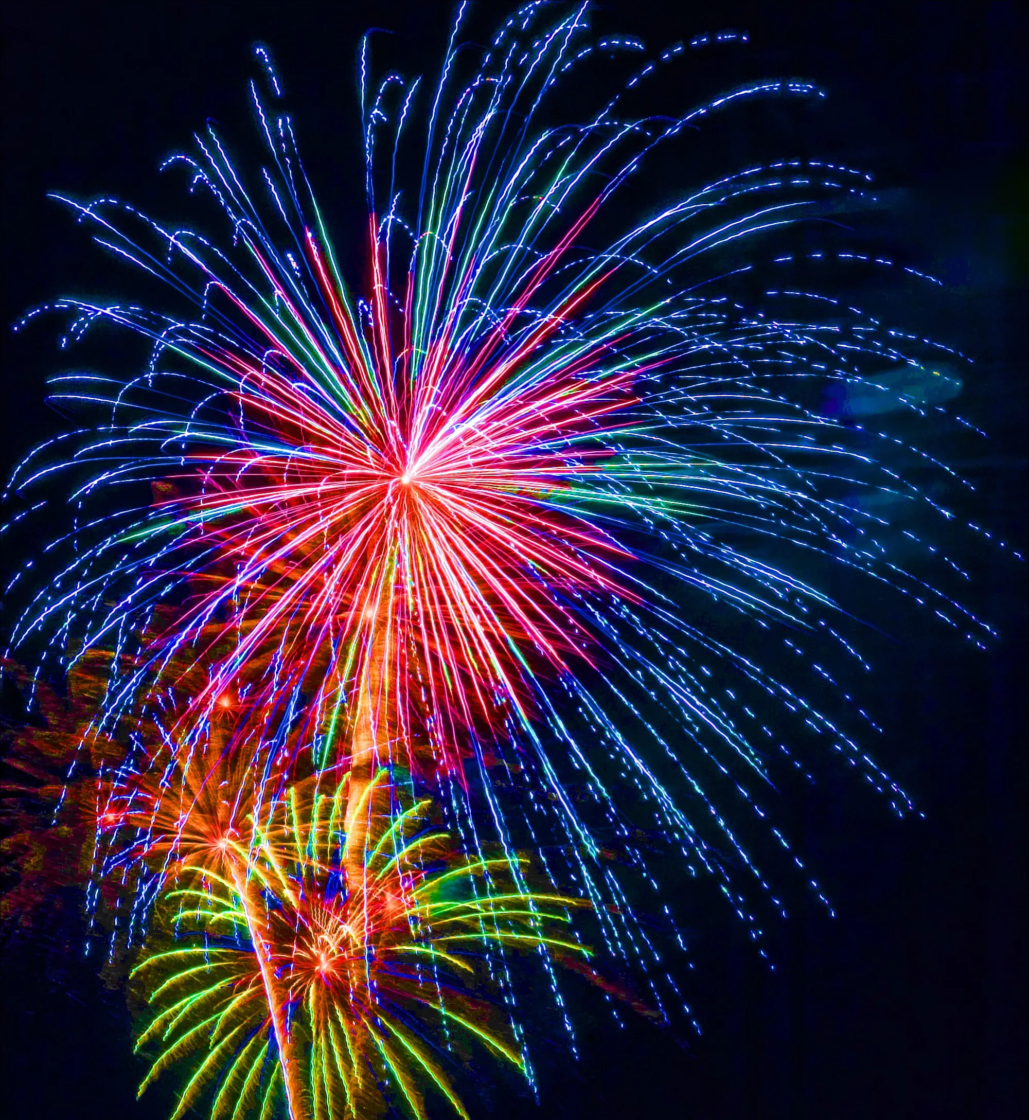 fireworksVertical_xl.jpg