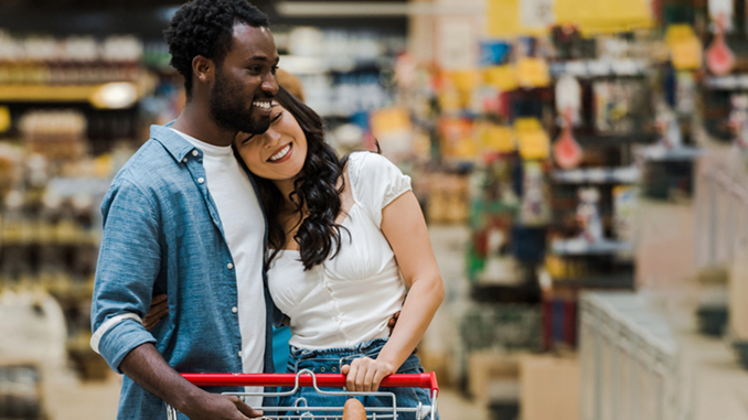 How Grocery Shopping Together Can Strengthen Your Relationship